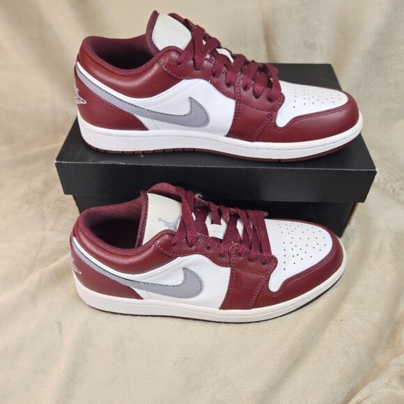 AIR JORDAN 1LOW MEN'S US 7.5/EU 40.5 - Picture 5 of 11